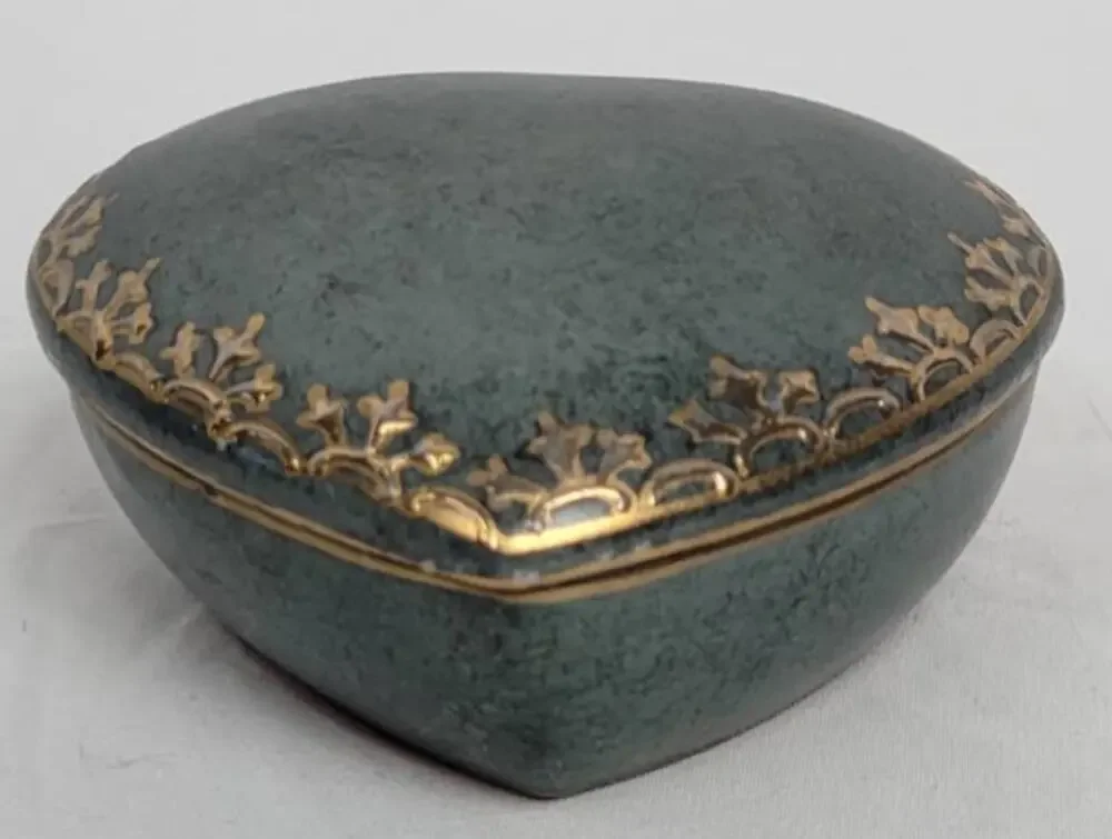 Vintage Green Ceramic With Gold Trim Jewelry Box